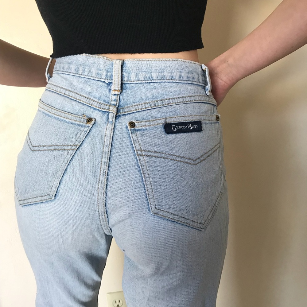 Vintage high waisted jeans